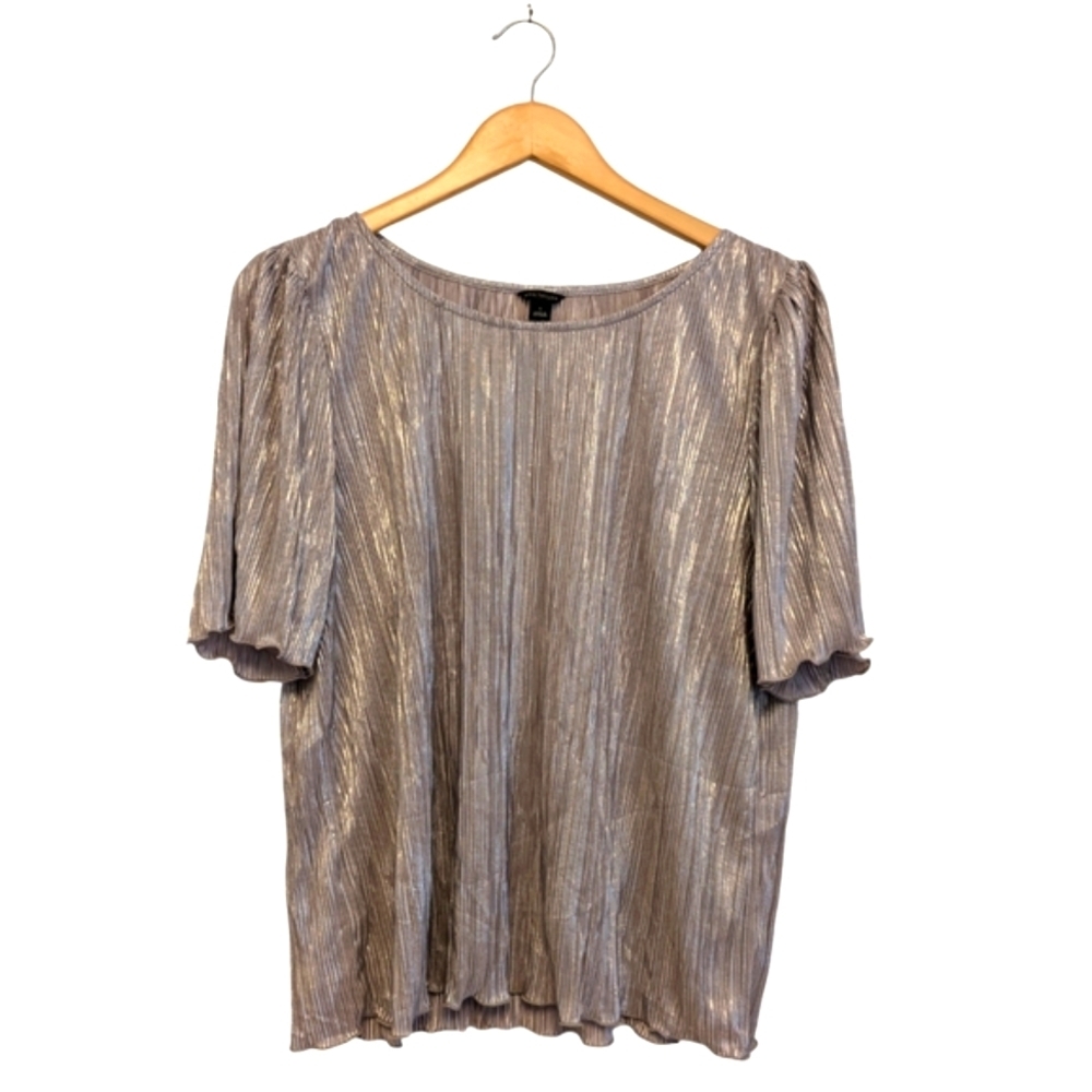 ANN TAYLOR Pleated Top Metallic Champagne Gold Flutter Sleeve Large - Picture 2 of 11
